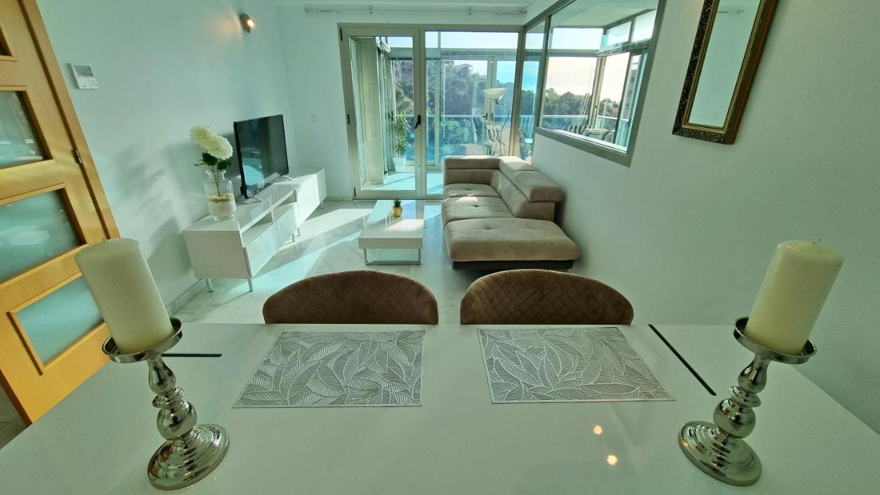 Skyline 14 Large And Sunny All-Day Balcony With Stunning Sea Views Benidorm Exterior photo