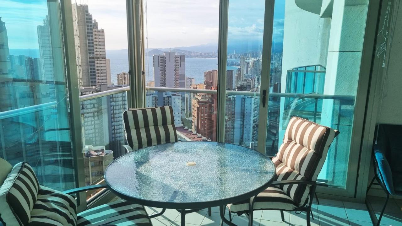 Skyline 14 Large And Sunny All-Day Balcony With Stunning Sea Views Benidorm Exterior photo